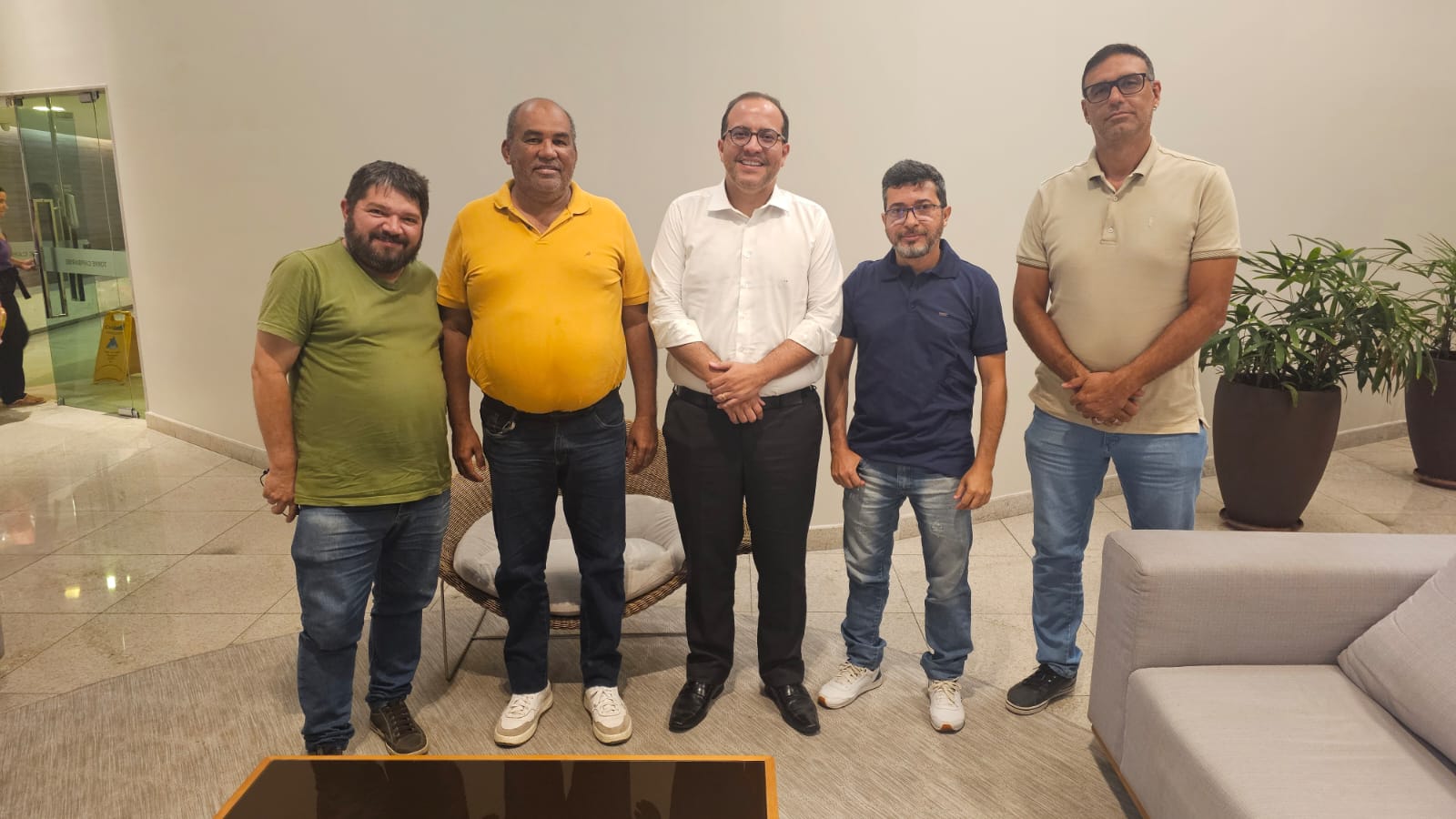 Encontro institucional com Pablo Bismark Oliveira Leite, membro do Comitê de Defesa dos Usuários de Serviços de Telecomunicações da ANATEL (Agência Nacional de Telecomunicações)