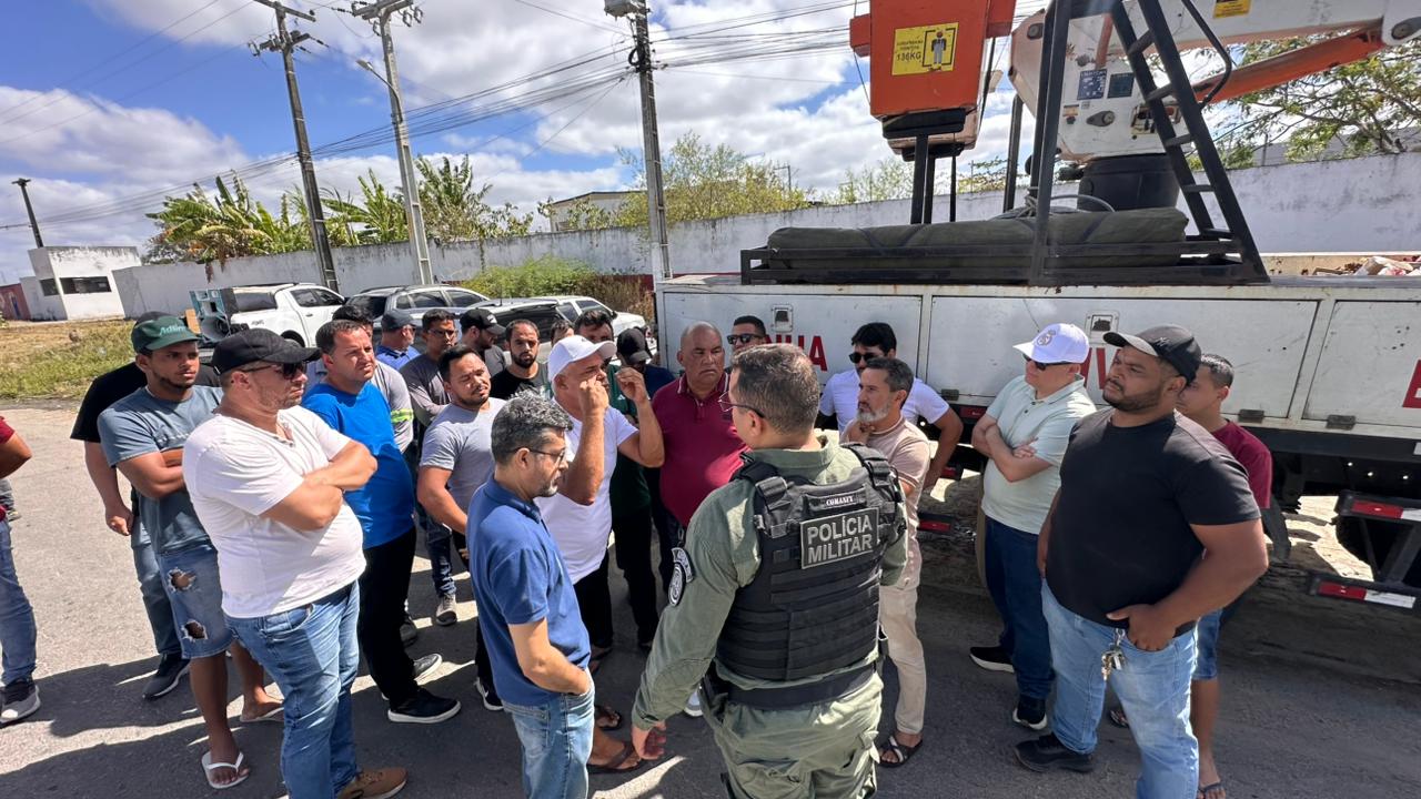 PROTESTO PARA A NEOENERGIA EM CARUARU!